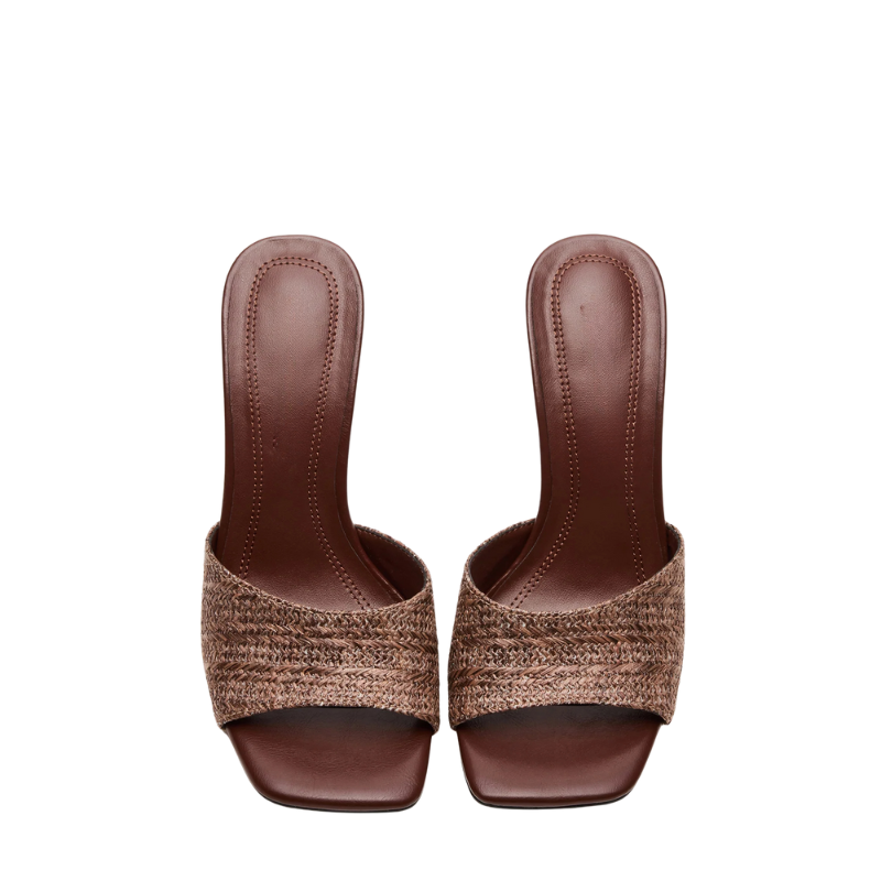 High Heels Fashion: Trends, Design & Avant-Garde Style