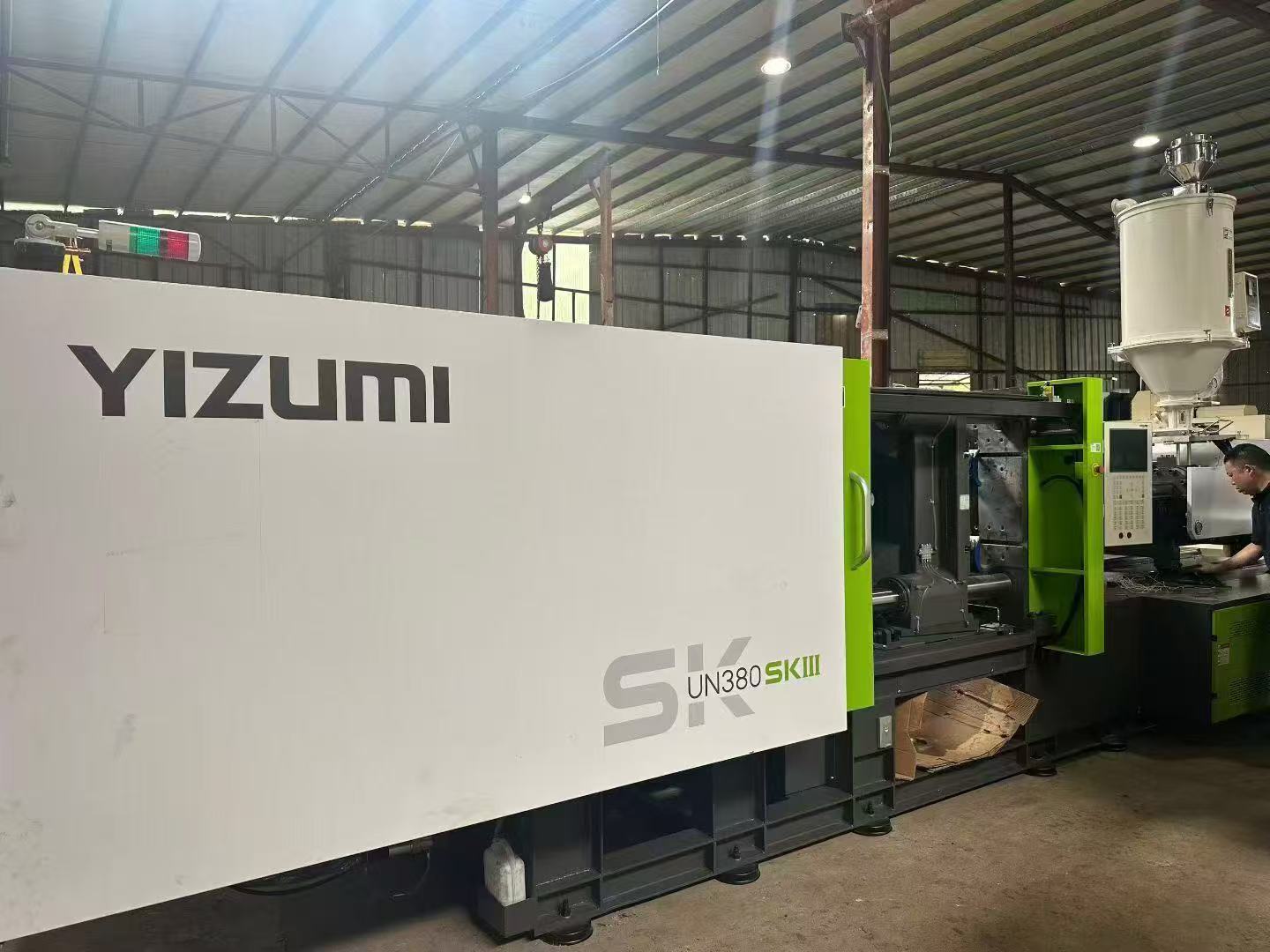 Wholesale Injection Machines: Solutions for Plastic Manufacturing
