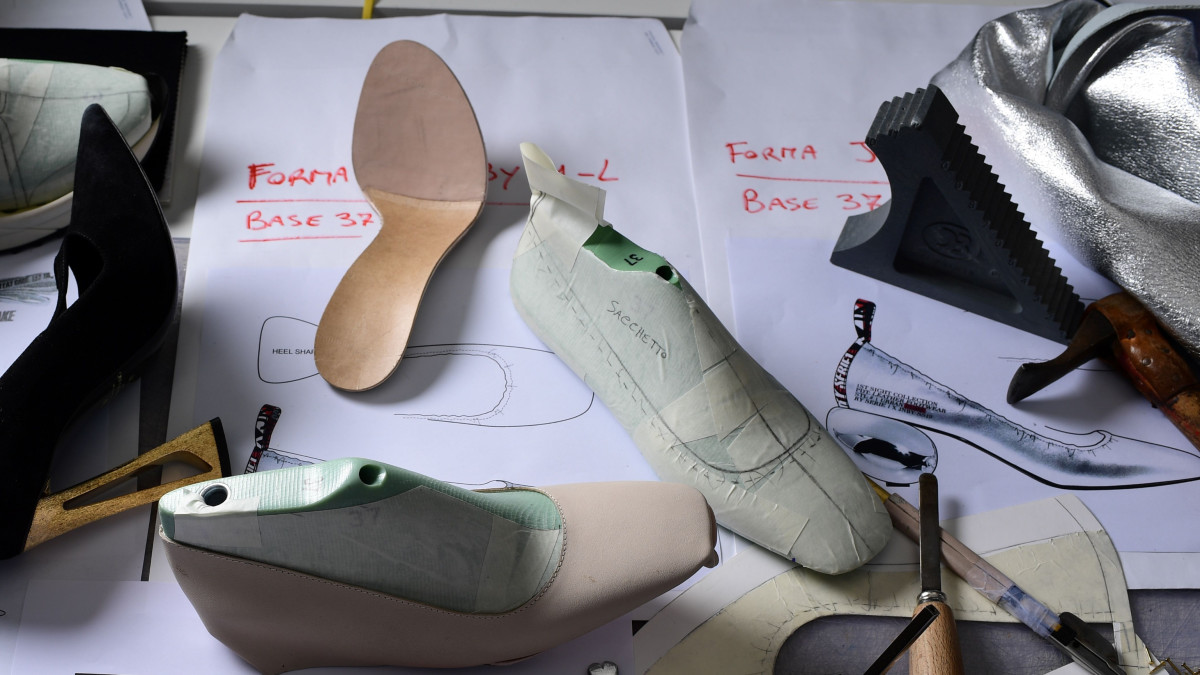 Equipo de diseño y desarrollo de calzado
