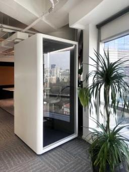 Piccolo pod UVO MOBOX per l'uso da parte di una sola persona