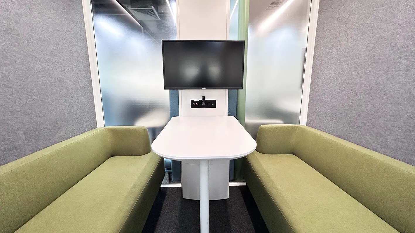 For quick discussions and small team collaboration