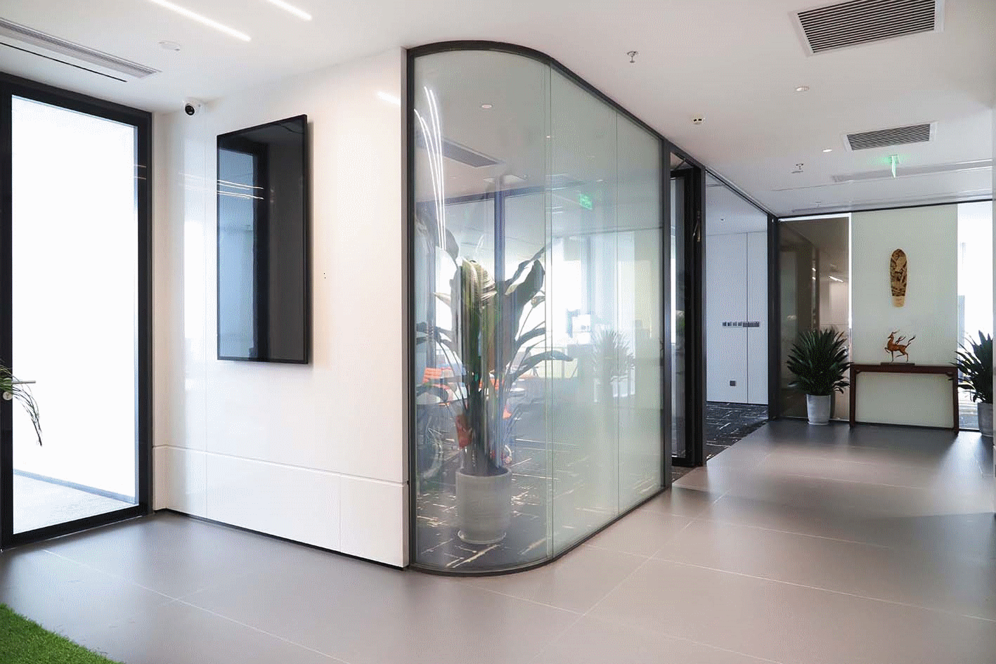 switchable smart glass office wall